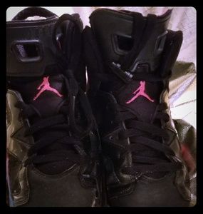 Air Jordan's retro 6 gs sz 5.5